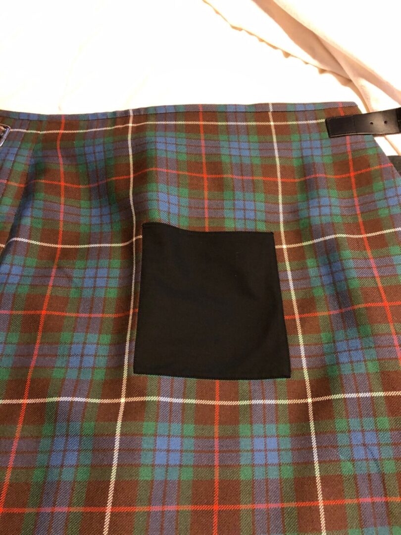Bagpipe Central - Heavyweight men's kilt - Fraser Hunting Ancient