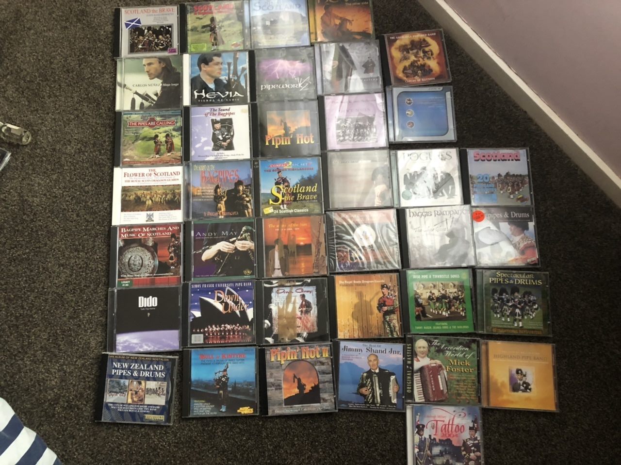 Bagpipe Central - AUCTION - Bagpipes Scottish Irish music CDs