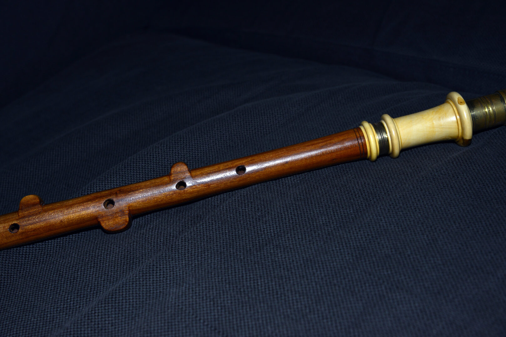Bagpipe Central - Uilleann Pipe chanter Bb made R. Patkos