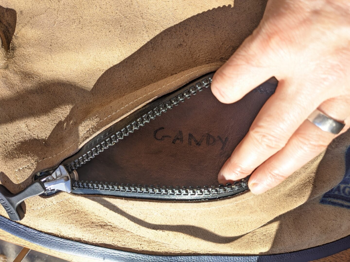 Khaki Roam Cooler Caddy | Accessories | Gandys