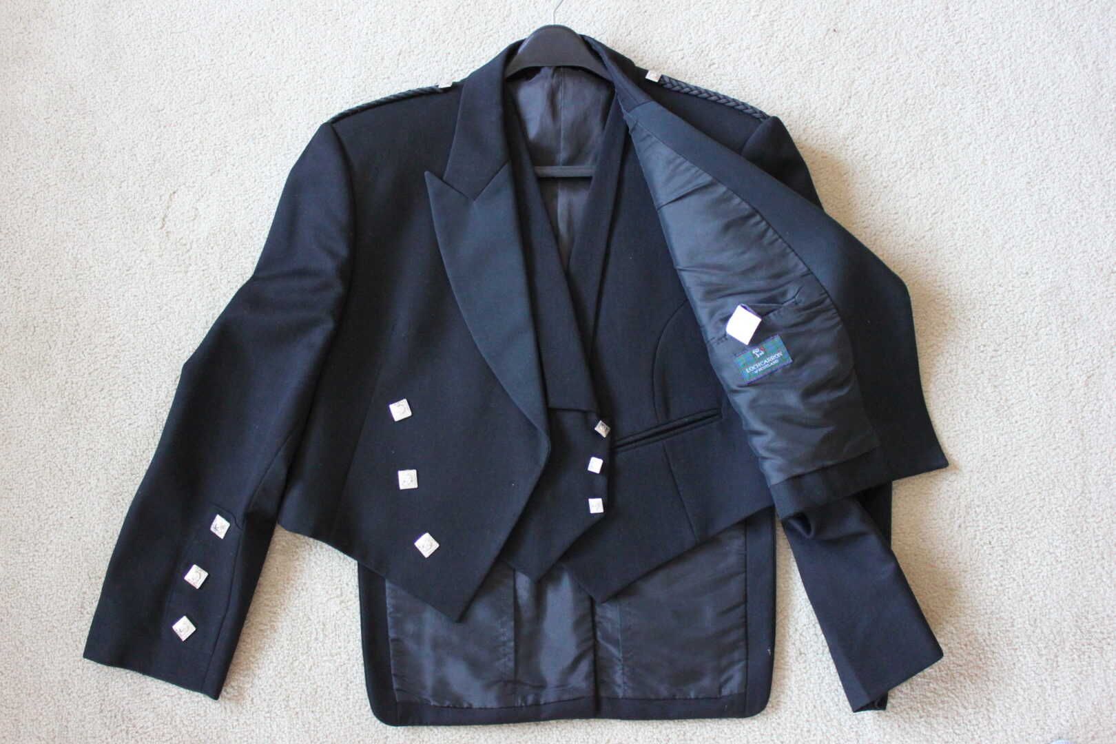 Bagpipe Central - Bonnie Prince Charlie Jacket & Vest. Lightly Used ...